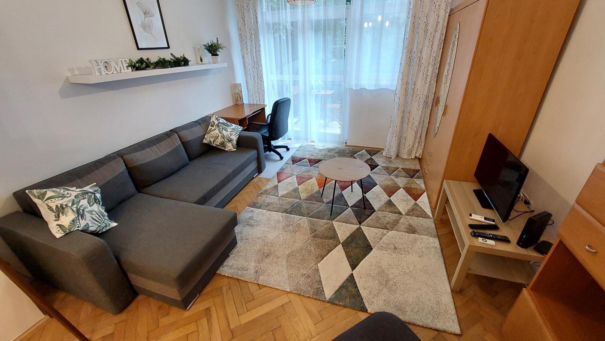 Comfy And Stylish Jewelry Box Apartment Budapest Exterior photo